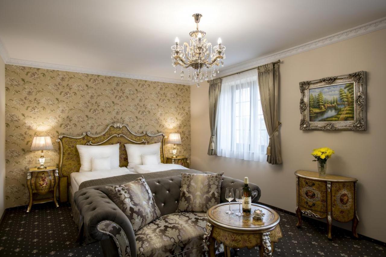 Chateau Sanov Sanov  Экстерьер фото