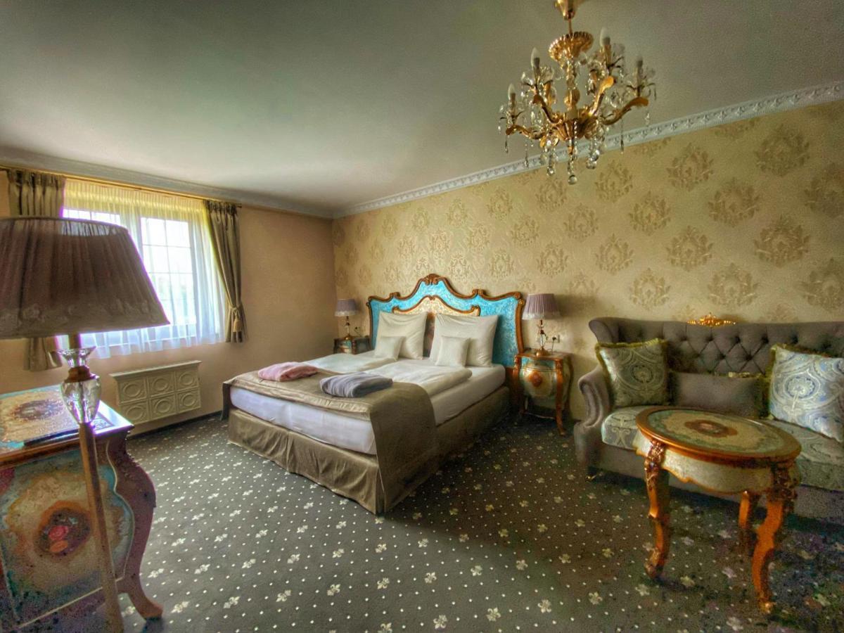 Chateau Sanov Sanov  Экстерьер фото